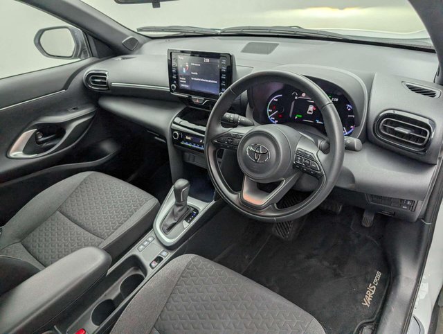 USED 2023 23 TOYOTA YARIS CROSS 1.5 Yaris Cross Design HEV Auto 5dr CLICK+COLLECT / HOME DELIVERY