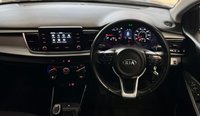 USED 2017 66 KIA RIO 1.0 T-GDi 2 Hatchback 5dr Petrol Manual Euro 6 (s/s) (99 bhp) &pound;20 ROAD TAX - SERVICE RECORDS -  PARKING CAM - CRUISE CONTROL