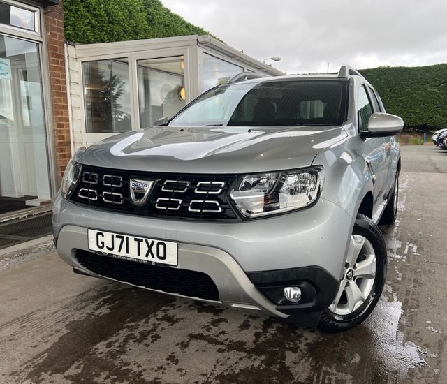 View our DACIA DUSTER
