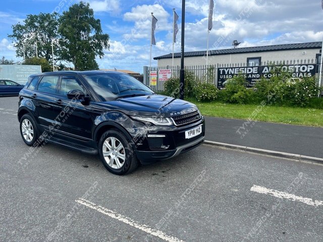 View our Land Rover Range Rover Evoque 2.0 TD4 SE Tech SUV 5dr Diesel Manual 4WD Euro 6 (s/s) (180 ps)