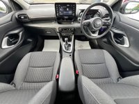 USED 2023 23 TOYOTA YARIS 1.5 VVT-h Design E-CVT Euro 6 (s/s) 5dr Full SH+1owner+Nav+Camera