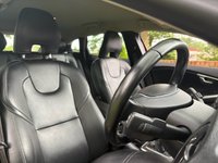 USED 2014 14 VOLVO V40 1.6 D2 SE Lux Hatchback 5dr Diesel Manual Euro 5 (s/s) (115 ps) 2 Owners, Mega History, 2 Keys