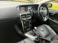 USED 2014 14 VOLVO V40 1.6 D2 SE Lux Hatchback 5dr Diesel Manual Euro 5 (s/s) (115 ps) 2 Owners, Mega History, 2 Keys