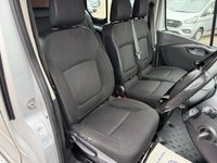 USED 2019 69 RENAULT TRAFIC 2.0 dCi ENERGY 30 Sport Nav Crew Van Double Cab 6dr Diesel Manual SWB Euro 6 (s/s) (145 ps) 