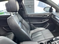 USED 2023 23 PORSCHE MACAN 2.0T SUV 5dr Petrol PDK 4WD Euro 6 (s/s) (265 ps) 