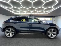 USED 2023 23 PORSCHE MACAN 2.0T SUV 5dr Petrol PDK 4WD Euro 6 (s/s) (265 ps) 