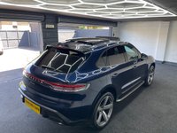 USED 2023 23 PORSCHE MACAN 2.0T SUV 5dr Petrol PDK 4WD Euro 6 (s/s) (265 ps) 