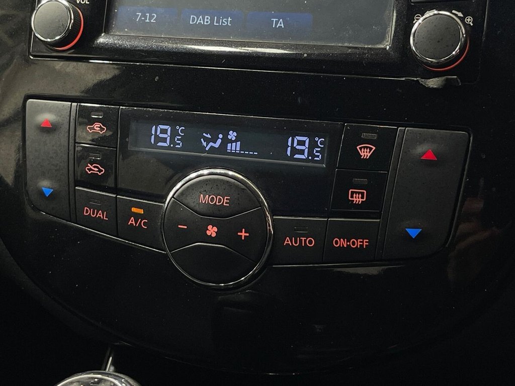 USED 2016 66 NISSAN PULSAR 1.2 DIG-T Tekna Hatchback 5dr Petrol XTRON Euro 6 (s/s) (115 ps) Sat Nav