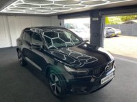 USED 2022 22 VOLVO XC40 1.5h T5 Twin Engine Recharge 10.7kWh R-Design SUV 5dr Petrol Plug-in Hybrid Auto Euro 6 (s/s) (262 ps) 