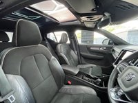USED 2022 22 VOLVO XC40 1.5h T5 Twin Engine Recharge 10.7kWh R-Design SUV 5dr Petrol Plug-in Hybrid Auto Euro 6 (s/s) (262 ps) 