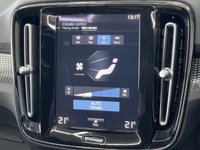 USED 2022 22 VOLVO XC40 1.5h T5 Twin Engine Recharge 10.7kWh R-Design SUV 5dr Petrol Plug-in Hybrid Auto Euro 6 (s/s) (262 ps) 