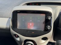 USED 2018 18 TOYOTA AYGO 1.0 VVT-i x-play Hatchback 5dr Petrol Manual Euro 6 (71 ps) FULL TOYOTA SERVICE HISTORY