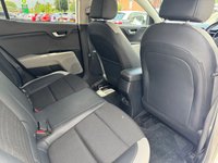 USED 2019 69 KIA STONIC 1.6 CRDi 3 SUV 5dr Diesel Manual Euro 6 (s/s) (113 bhp) NAV -- CAR PLAY -- CAMERA -- CRUISE -- PARKING SENSORS