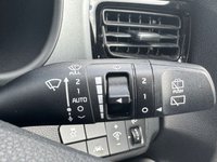 USED 2019 69 KIA STONIC 1.6 CRDi 3 SUV 5dr Diesel Manual Euro 6 (s/s) (113 bhp) NAV -- CAR PLAY -- CAMERA -- CRUISE -- PARKING SENSORS