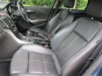 USED 2013 63 VAUXHALL ASTRA 1.6 16v Elite Hatchback 5 door Petrol Service history. ULEZ.