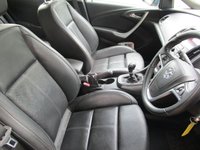 USED 2013 63 VAUXHALL ASTRA 1.6 16v Elite Hatchback 5 door Petrol Service history. ULEZ.