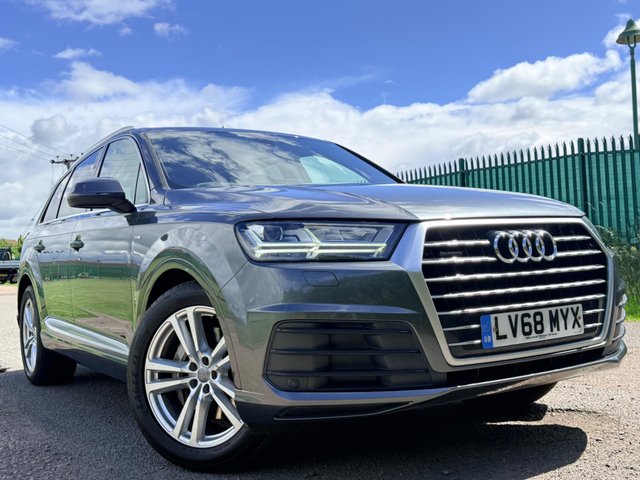 View our AUDI Q7
