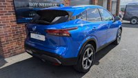 USED 2022 72 NISSAN QASHQAI 1.3 DIG-T MHEV N-Connecta SUV 5dr Petrol Hybrid Manual Euro 6 (s/s) (140 ps) *** PAN ROOF - SAT NAV - BLUETOOTH - 360 DEGREE CAMERAS ***
