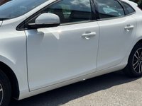 USED 2016 66 VOLVO V40 2.0 D2 Momentum Hatchback 5dr Diesel Auto Euro 6 (s/s) (120 ps) AUTO -- 1 OWNER --&pound;20 TAX -- FULL VOLVO SERVICE HISTORY