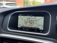 USED 2016 66 VOLVO V40 2.0 D2 Momentum Hatchback 5dr Diesel Auto Euro 6 (s/s) (120 ps) AUTO -- 1 OWNER --&pound;20 TAX -- FULL VOLVO SERVICE HISTORY