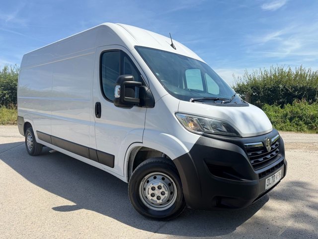 View our VAUXHALL MOVANO