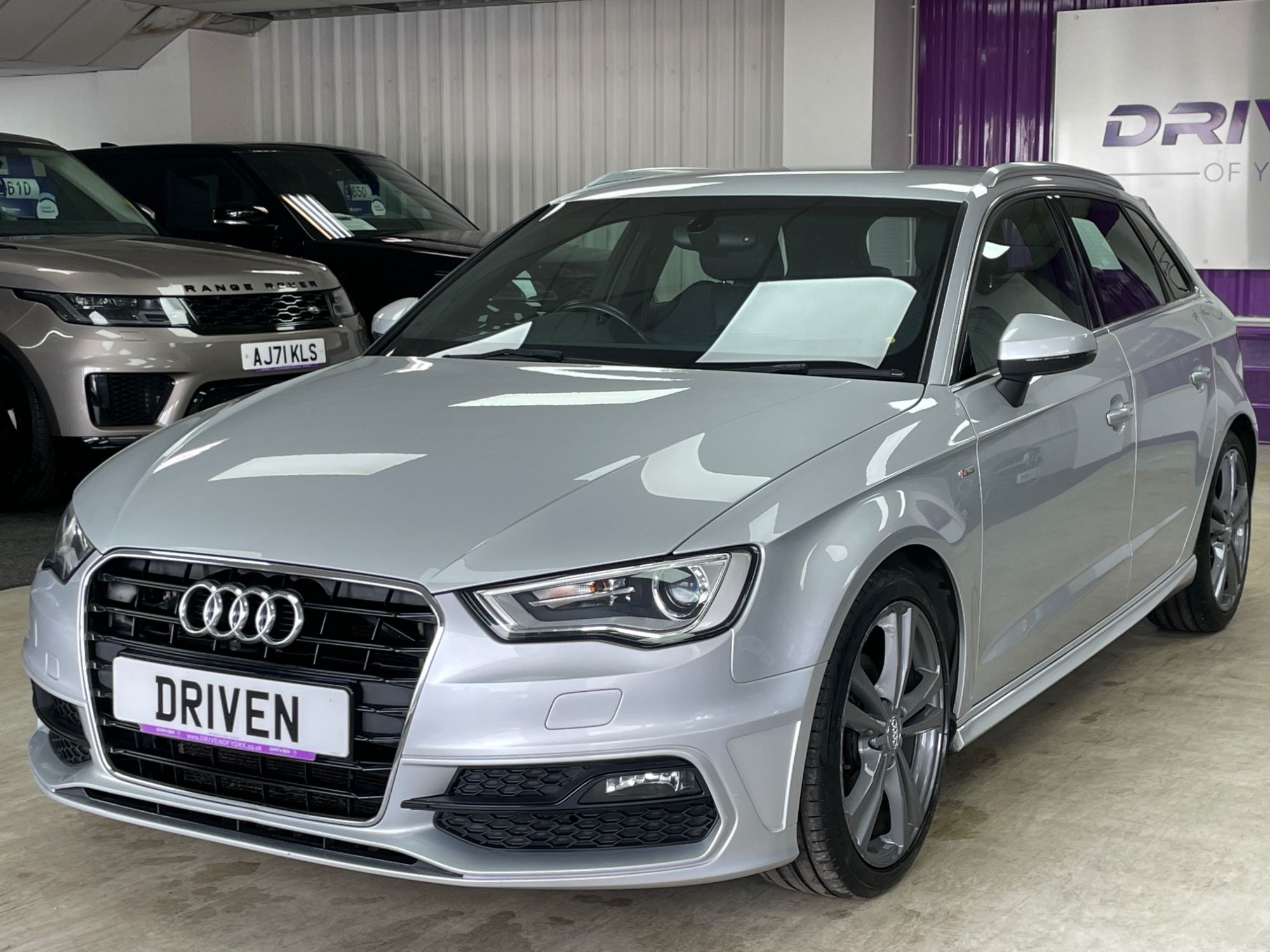 USED 2013 63 AUDI A3 2.0 TDI S line Sportback 5dr Diesel Manual Euro 5 (s/s) (150 ps) 