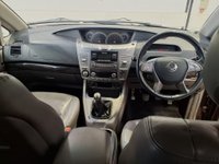 USED 2016 66 SSANGYONG TURISMO 2.2D EX MPV 5dr Diesel Manual Euro 6 (178 ps) 7 SEATER, REAR PARKING SENSOR