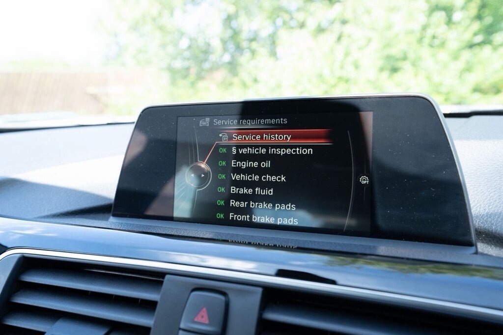 USED 2016 66 BMW 3 SERIES 1.5 318i Sport Saloon 4dr Petrol Auto Euro 6 (s/s) (136 ps) SATNAV, ALLOYS, PRIVACY, 2KEYS