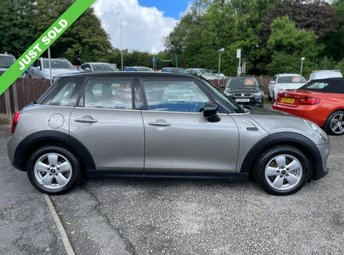 View our MINI Hatch