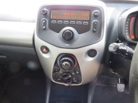 USED 2016 16 TOYOTA AYGO 1.0 VVT-i x-play Hatchback 5dr Petrol x-shift Euro 6 (68 ps) 