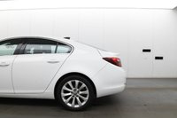 USED 2016 16 VAUXHALL INSIGNIA 1.6 CDTi ecoFLEX Elite Nav Hatchback 5dr Diesel Manual Euro 6 (s/s) (136 ps) FRONT AND REAR PARKING SENSOR