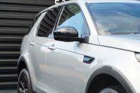 USED 2018 68 LAND ROVER DISCOVERY SPORT 2.0 TD4 HSE Auto 4WD Euro 6 (s/s) 5dr Pan Roof/Heated Steering Wheel
