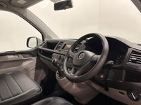 USED 2017 17 VOLKSWAGEN TRANSPORTER 2.0 TDI T28 BlueMotion Tech Startline Campervan  5dr Diesel Manual FWD SWB Euro 6 (s/s)  Well Equipped 4 Berth , Pop Top Roof , Rock n Roll Bed , 5 Seater Leather Interior , Auxilary Heater, 240 Hook Up , Sockets / USB Ports, FrIdge, Hob , Oven , Power Water ,