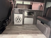 USED 2017 17 VOLKSWAGEN TRANSPORTER 2.0 TDI T28 BlueMotion Tech Startline Campervan  5dr Diesel Manual FWD SWB Euro 6 (s/s)  Well Equipped 4 Berth , Pop Top Roof , Rock n Roll Bed , 5 Seater Leather Interior , Auxilary Heater, 240 Hook Up , Sockets / USB Ports, FrIdge, Hob , Oven , Power Water ,