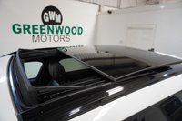 USED 2018 68 LAND ROVER RANGE ROVER VELAR Land Rover Range Rover Velar 2.0 D240 R-Dynamic SE SUV 5dr Diesel Auto 4WD Euro 6 (s/s) (240 ps) +PAN ROOF+MERIDIAN+R/CAM+FLRSH+