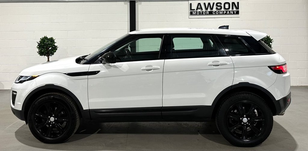USED 2018 68 LAND ROVER RANGE ROVER EVOQUE 2.0 eD4 SE Tech SUV 5dr Diesel Manual FWD Euro 6 (s/s) (150 ps) 