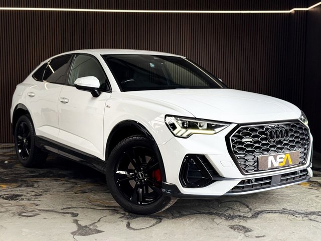 View our AUDI Q3