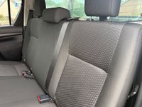 USED 2019 19 TOYOTA HI-LUX 2.4 D-4D Active Pickup Double Cab 4dr Diesel Manual 4WD Euro 6 (3.5t) (150 ps) 
