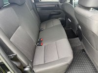 USED 2019 19 TOYOTA HI-LUX 2.4 D-4D Active Pickup Double Cab 4dr Diesel Manual 4WD Euro 6 (3.5t) (150 ps) 