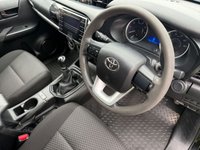 USED 2019 19 TOYOTA HI-LUX 2.4 D-4D Active Pickup Double Cab 4dr Diesel Manual 4WD Euro 6 (3.5t) (150 ps) 