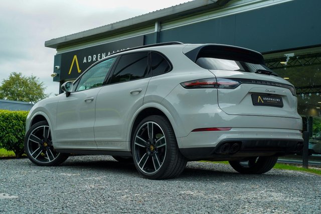 View our PORSCHE CAYENNE