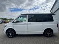 USED 2016 16 VOLKSWAGEN TRANSPORTER T6 CAMPER 2.0 TDI T30 BlueMotion Tech Highline CAMPER VAN 5dr Diesel Manual FWD SWB Euro 5 (s/s) (102 ps) 18"ALLOYS*T30 CAMPER*POP TOP*