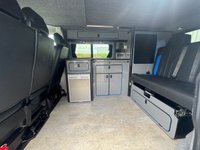 USED 2016 16 VOLKSWAGEN TRANSPORTER T6 CAMPER 2.0 TDI T30 BlueMotion Tech Highline CAMPER VAN 5dr Diesel Manual FWD SWB Euro 5 (s/s) (102 ps) 18"ALLOYS*T30 CAMPER*POP TOP*