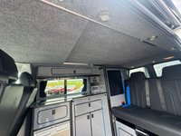 USED 2016 16 VOLKSWAGEN TRANSPORTER T6 CAMPER 2.0 TDI T30 BlueMotion Tech Highline CAMPER VAN 5dr Diesel Manual FWD SWB Euro 5 (s/s) (102 ps) 18"ALLOYS*T30 CAMPER*POP TOP*
