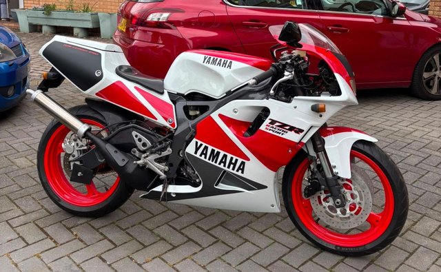 View our YAMAHA TZR250