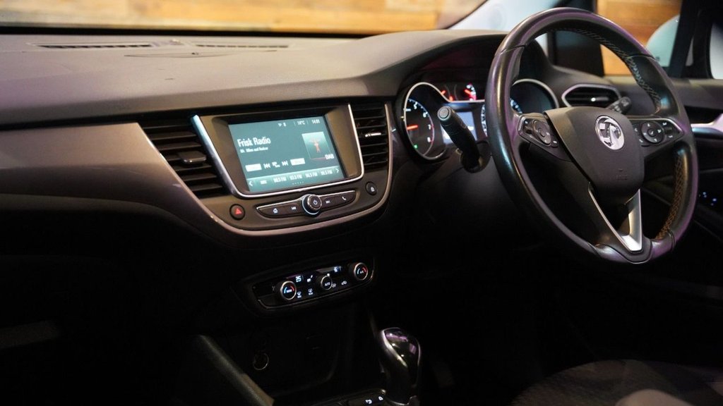 View our VAUXHALL CROSSLAND X