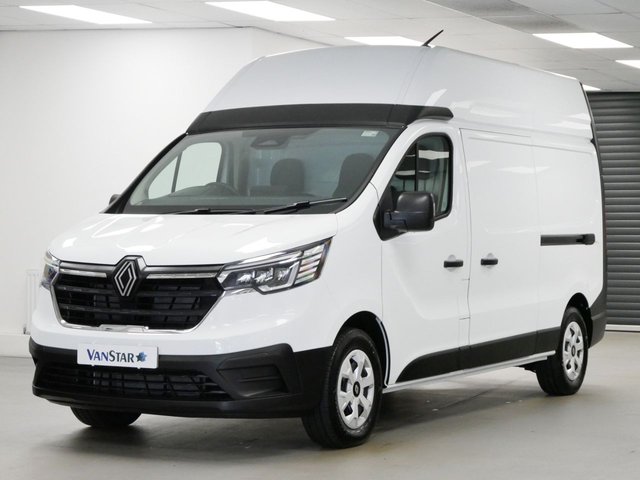 View our Renault Trafic range