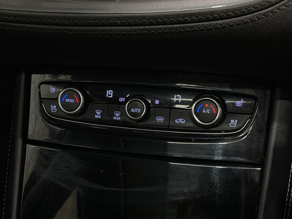 USED 2019 19 VAUXHALL GRANDLAND X 1.2 Turbo Elite Nav SUV 5dr Petrol Manual 6Spd Euro 6 (s/s) (130 ps) Sat Nav