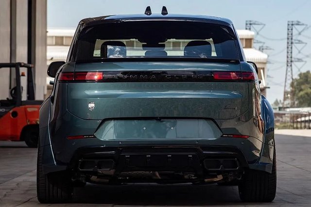View our LAND ROVER RANGE ROVER SPORT