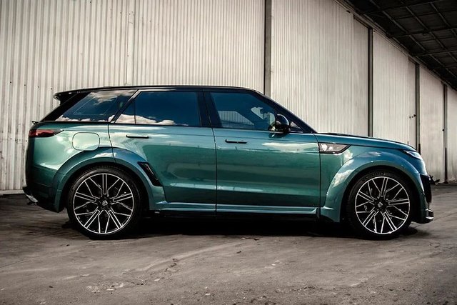 View our LAND ROVER RANGE ROVER SPORT